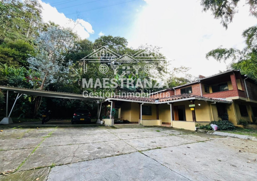 Casa En Arriendo - El Salado, Envigado