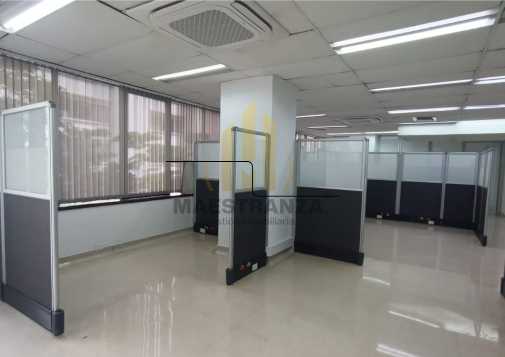 Oficina En Arriendo - Milla De Oro, Medellín