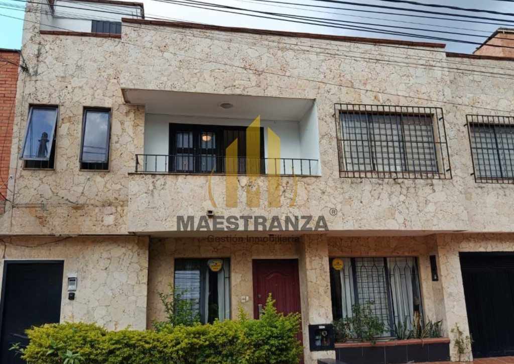 Casa En Arriendo - La Castellana, Medellín