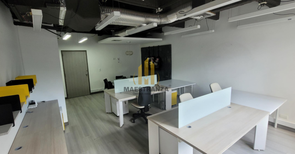 Oficina En Arriendo - Milla De Oro, Medellín