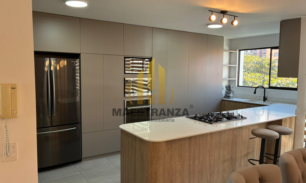 Apartamento En Arriendo - El Poblado, Medellín