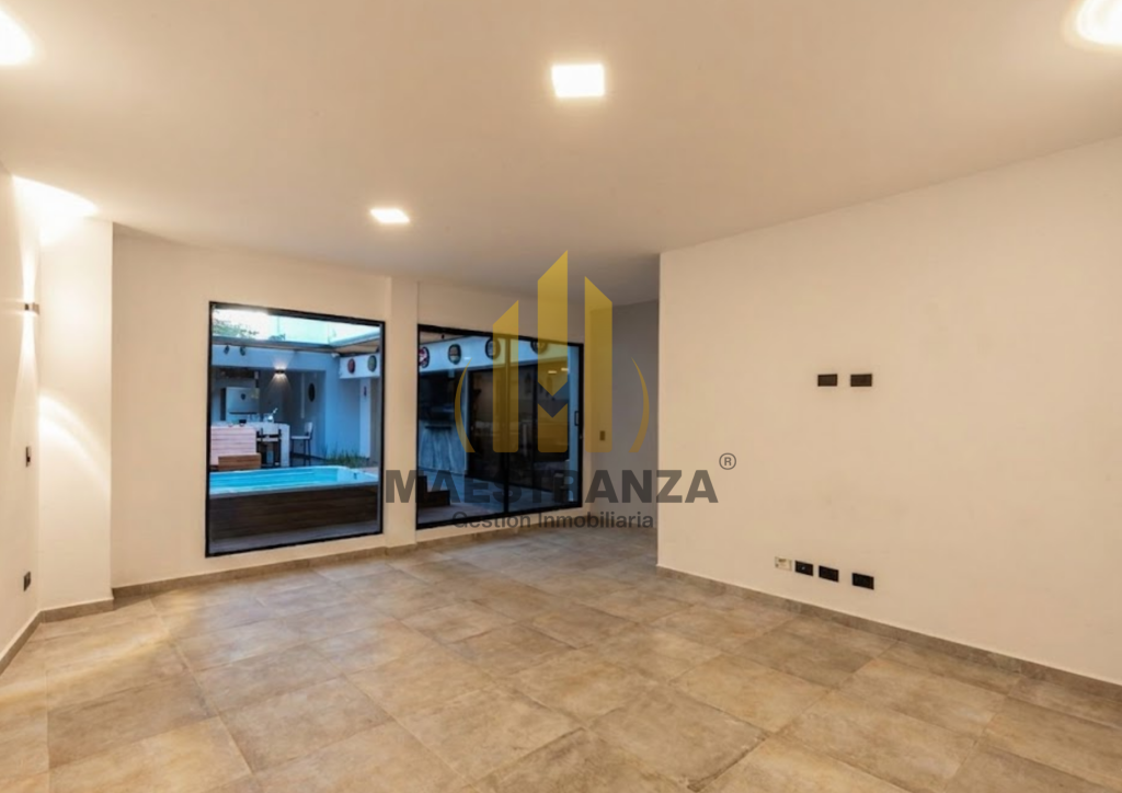 Local En Arriendo - Patio Bonito, Medellín