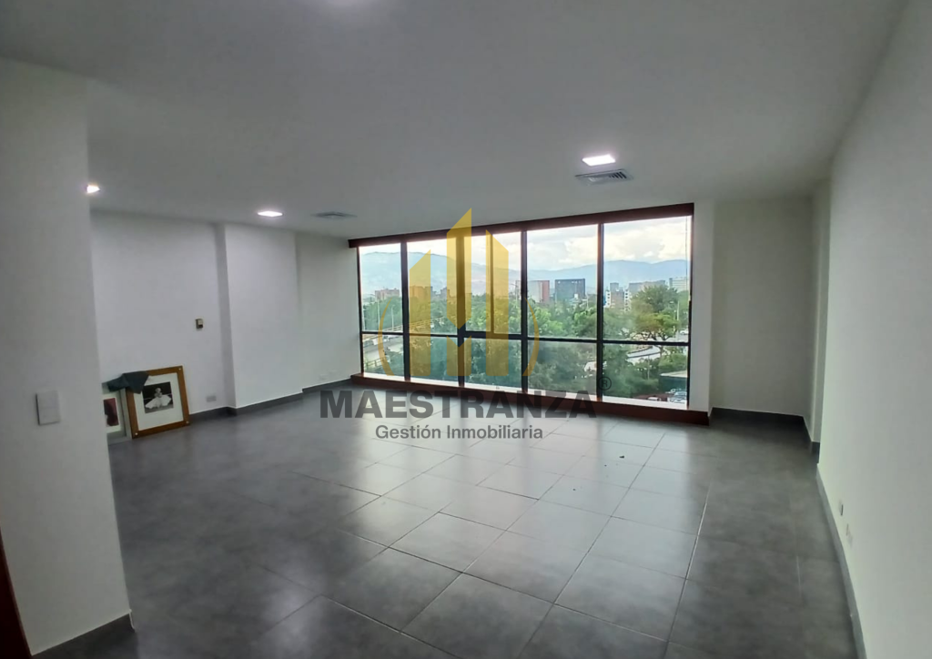 Oficina En Venta - Aguacatala, Medellín