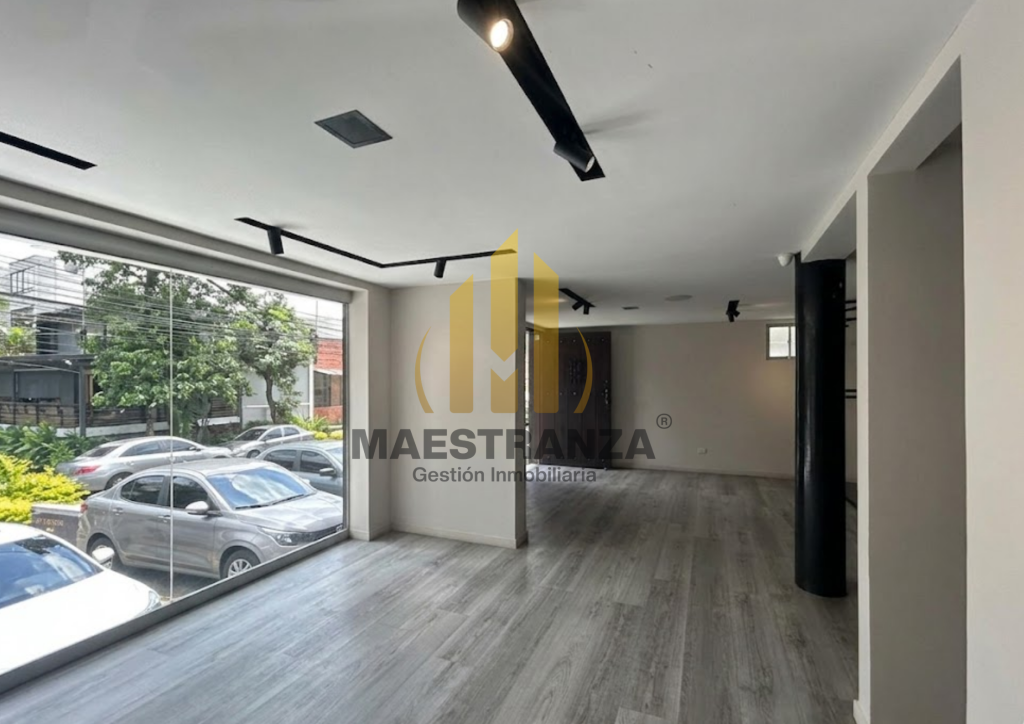 Local En Arriendo - Patio Bonito, Medellín