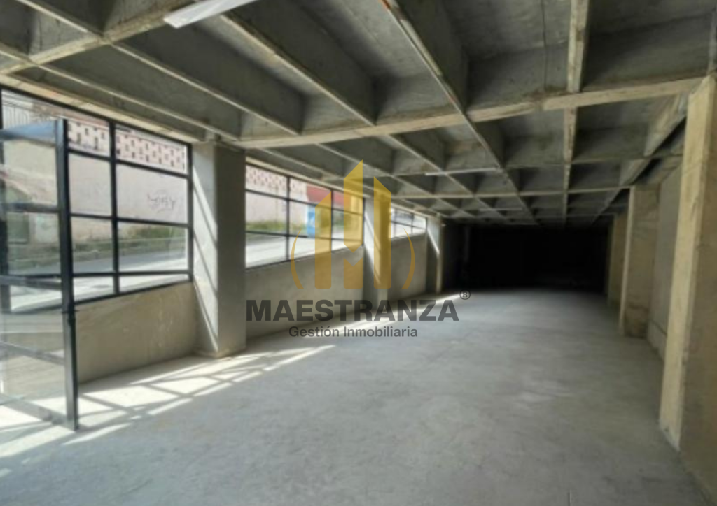 Local En Arriendo - Al Lado De Davivienda, Marinilla