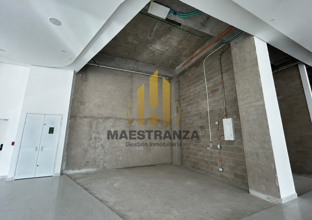 Local En Arriendo - San Juan, Medellín