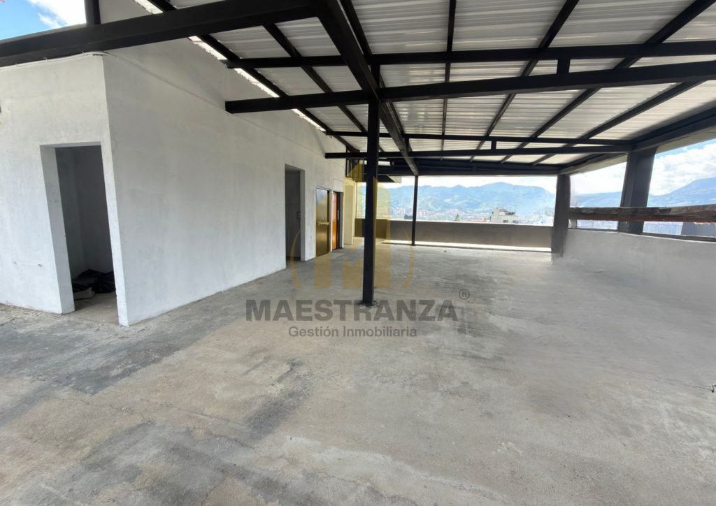 Edificio En Arriendo - El Poblado, Medellín