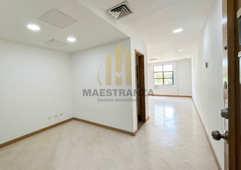 Oficina En Arriendo - Milla De Oro, Medellín