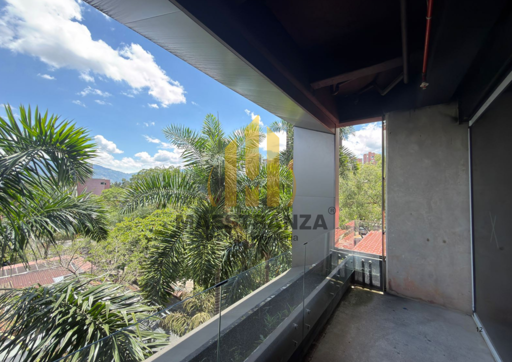 Local En Arriendo - Lleras, Medellín