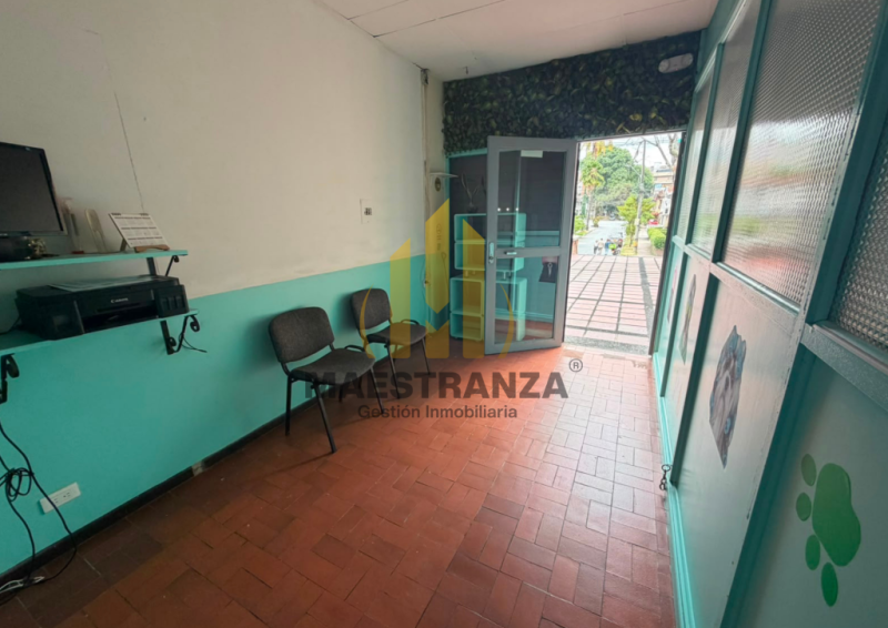 Local En Arriendo - Los Colores, Medellín