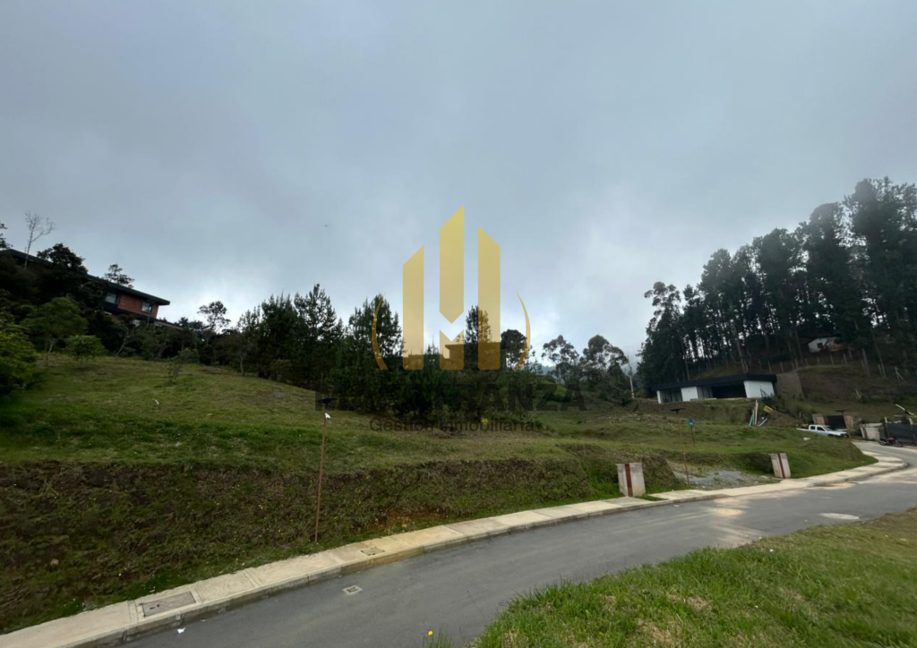 Lote En Venta - Loma Del Escobero, Envigado