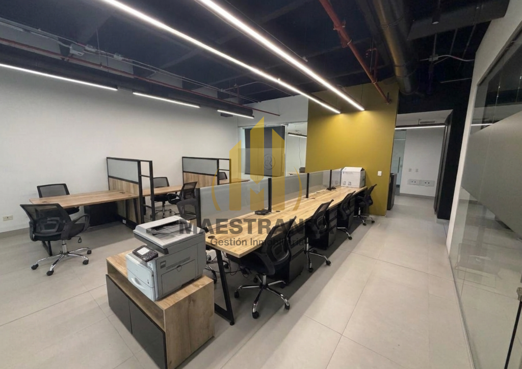 Oficina En Venta - Las Palmas, Medellín