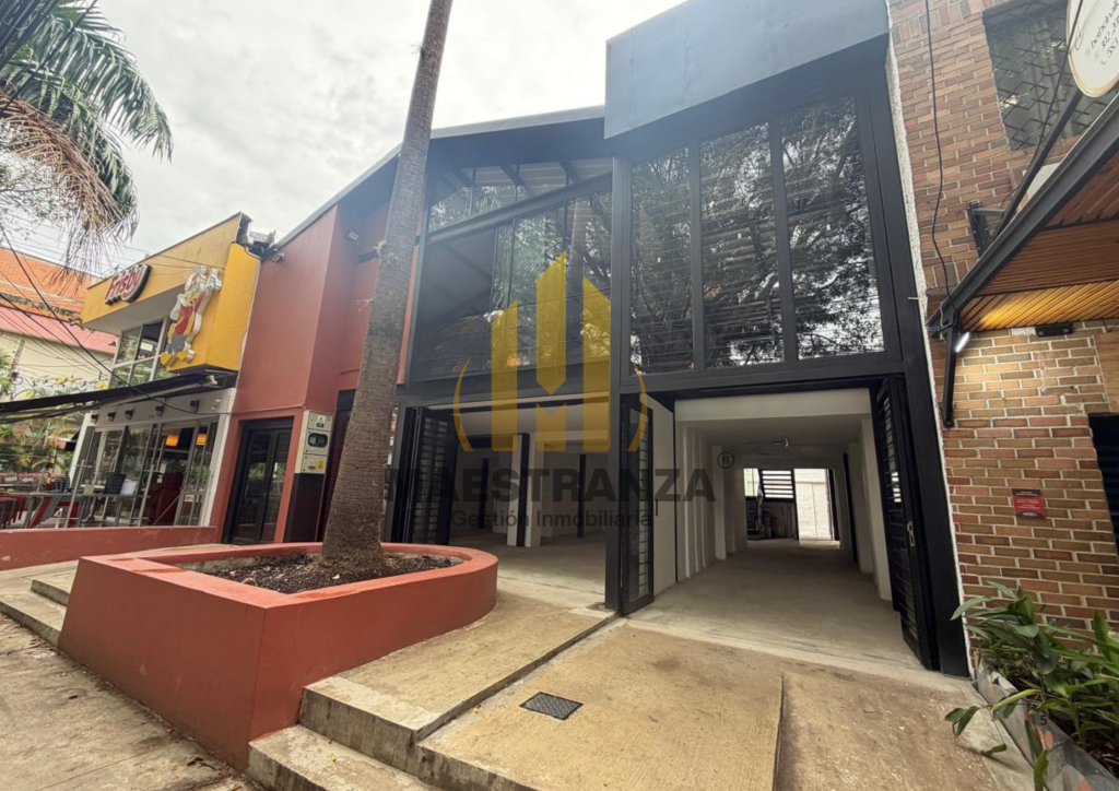 Local En Arriendo - Laureles, Medellín