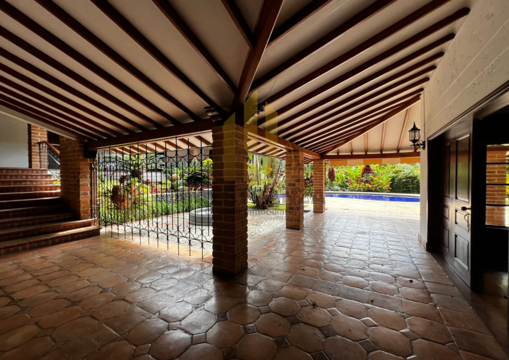 Casa Campestre En Arriendo - San Lucas, Medellín