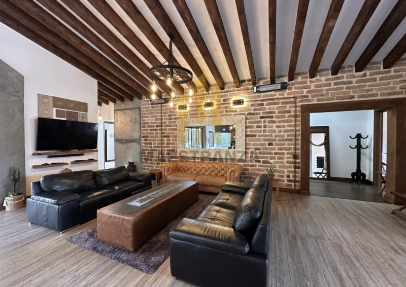 Casa Campestre En Arriendo - Llanogrande, Rionegro