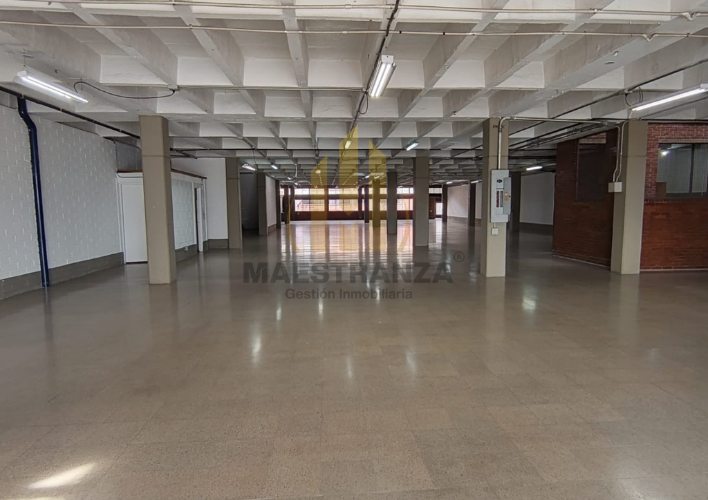 Local En Arriendo - Guayabal, Medellín