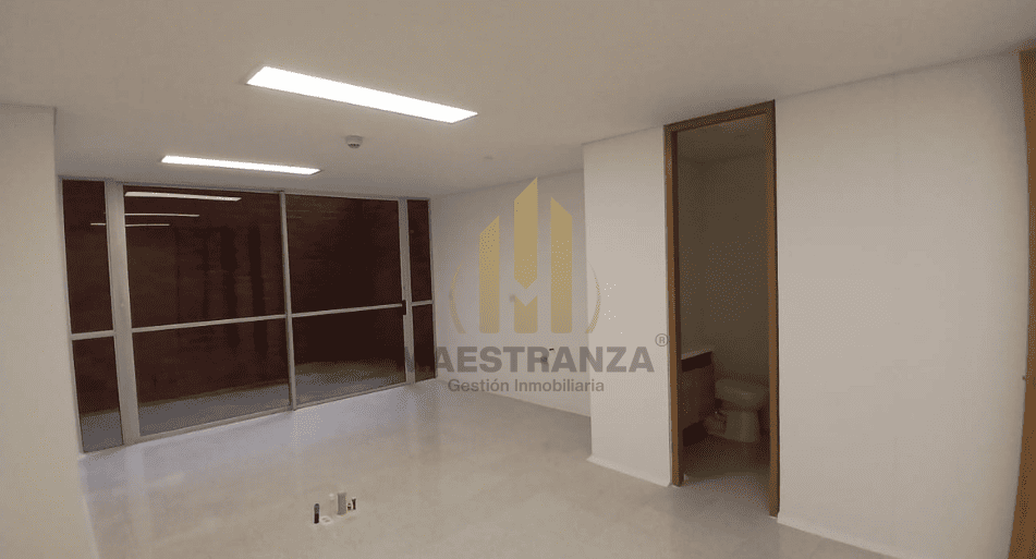 Consultorio En Arriendo - Laureles Unicentro, Medellín