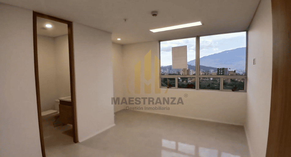 Consultorio En Arriendo - Laureles Unicentro, Medellín