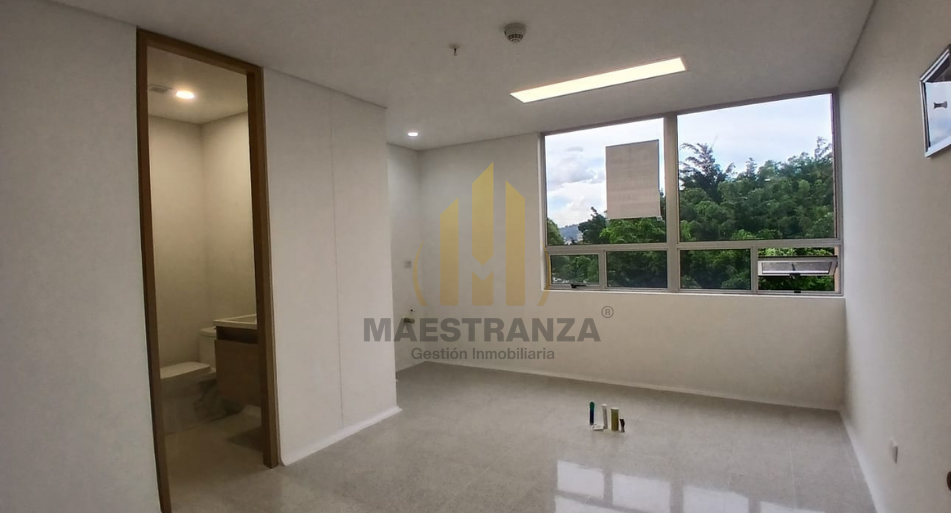 Consultorio En Arriendo - Laureles Unicentro, Medellín