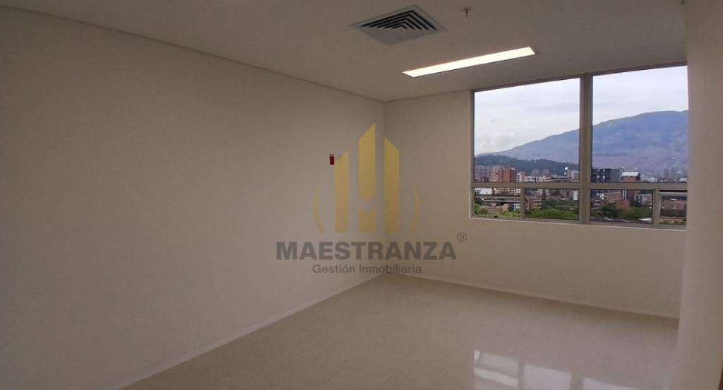 Consultorio En Arriendo - Laureles Unicentro, Medellín