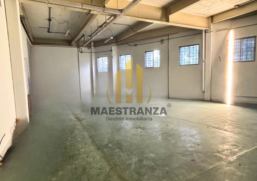 Bodega En Venta - Cien Calles, Sabaneta