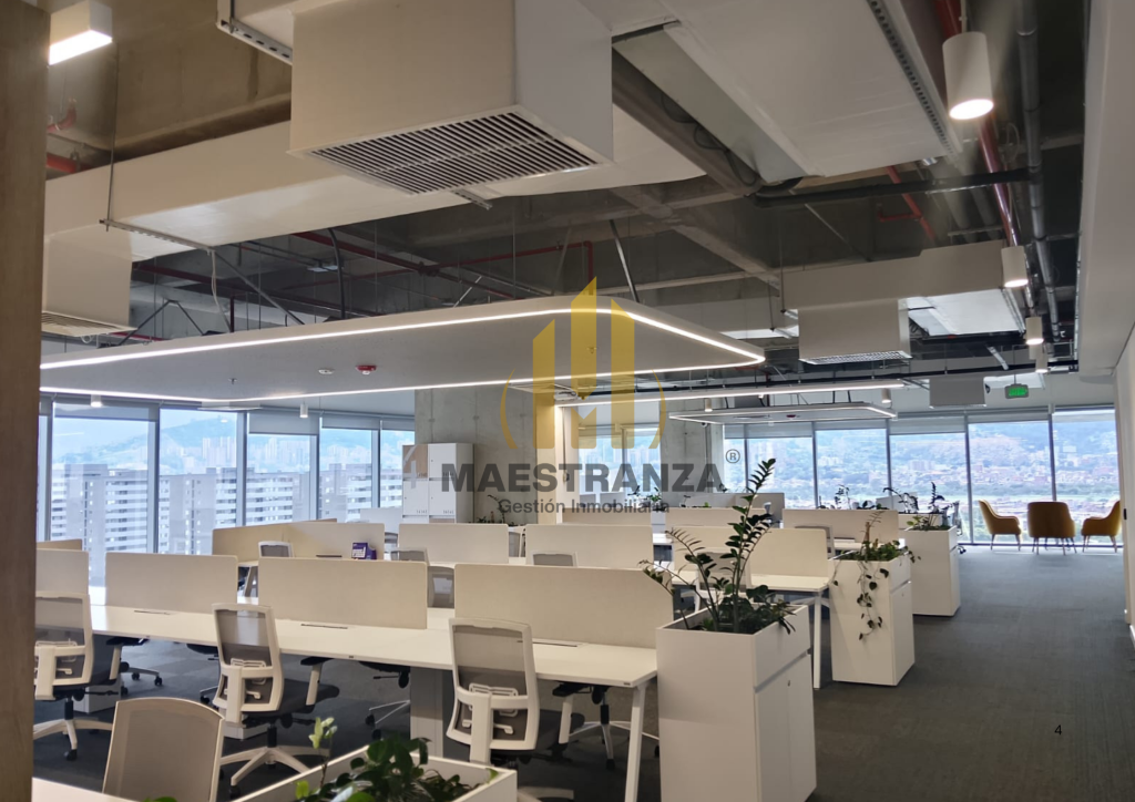 Oficina En Arriendo - Ciudad Del Rio, Medellín