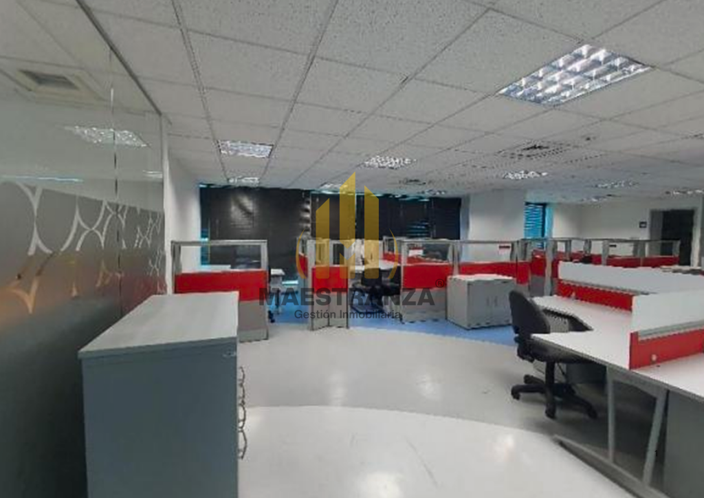Oficina En Arriendo - El Poblado, Medellín
