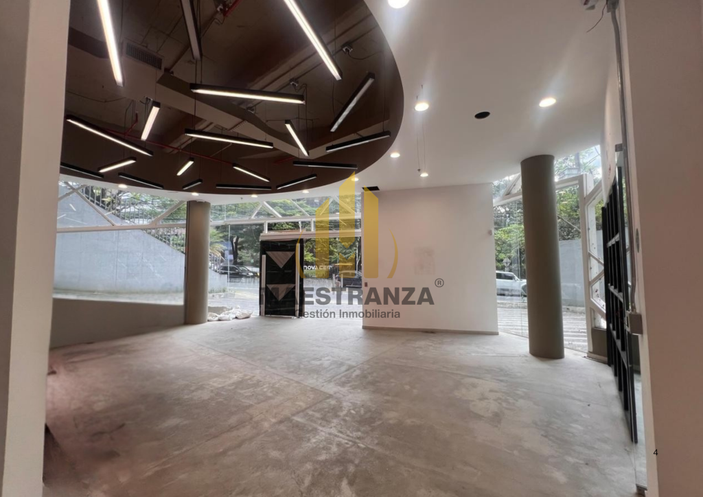 Local En Arriendo - El Poblado, Medellín
