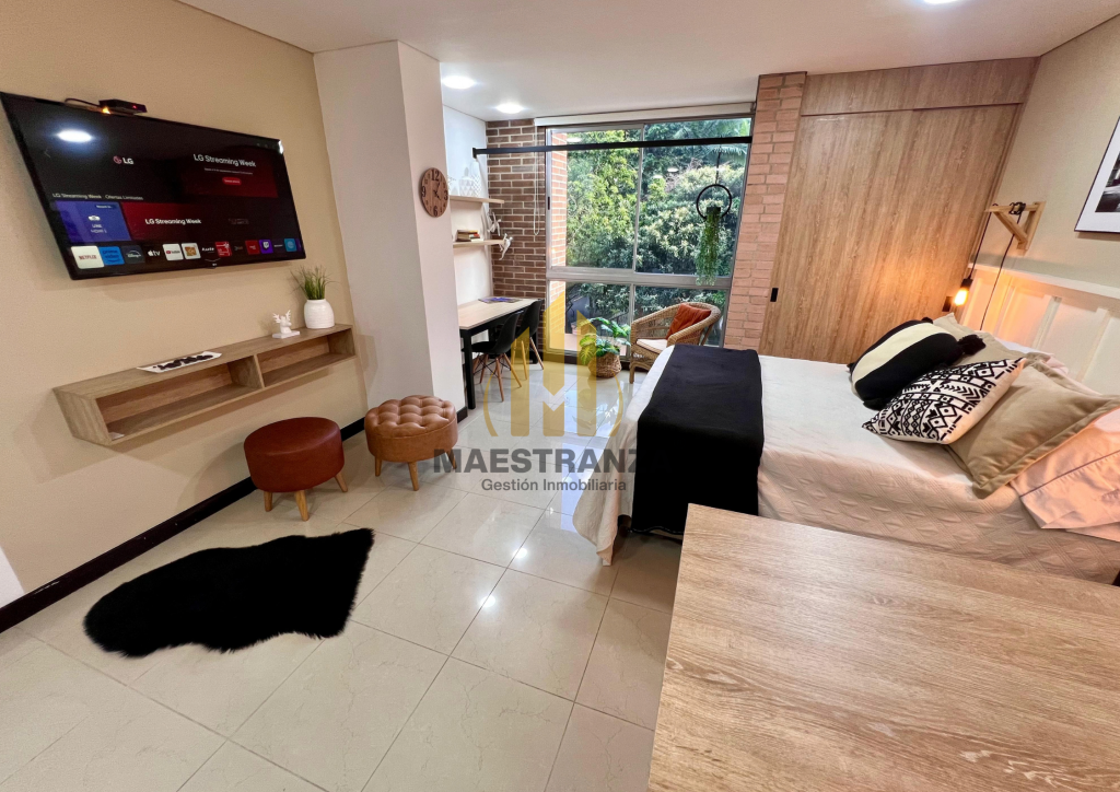 Apartaestudio En Arriendo - El Poblado, Medellín