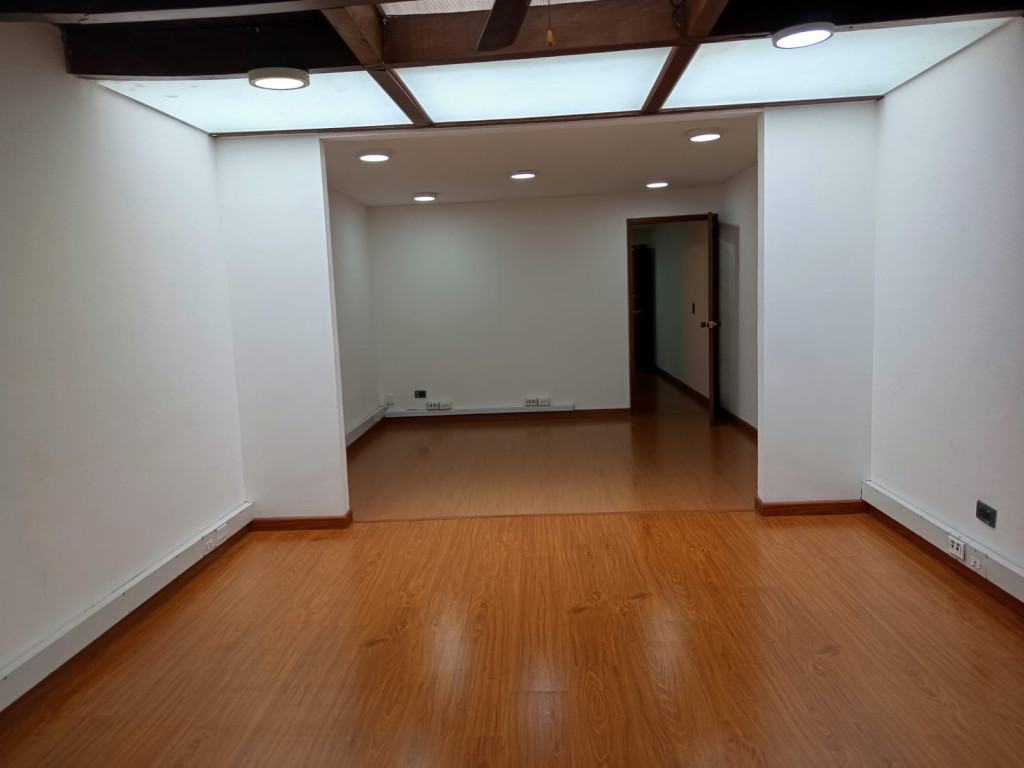 Imagen de OFICINA