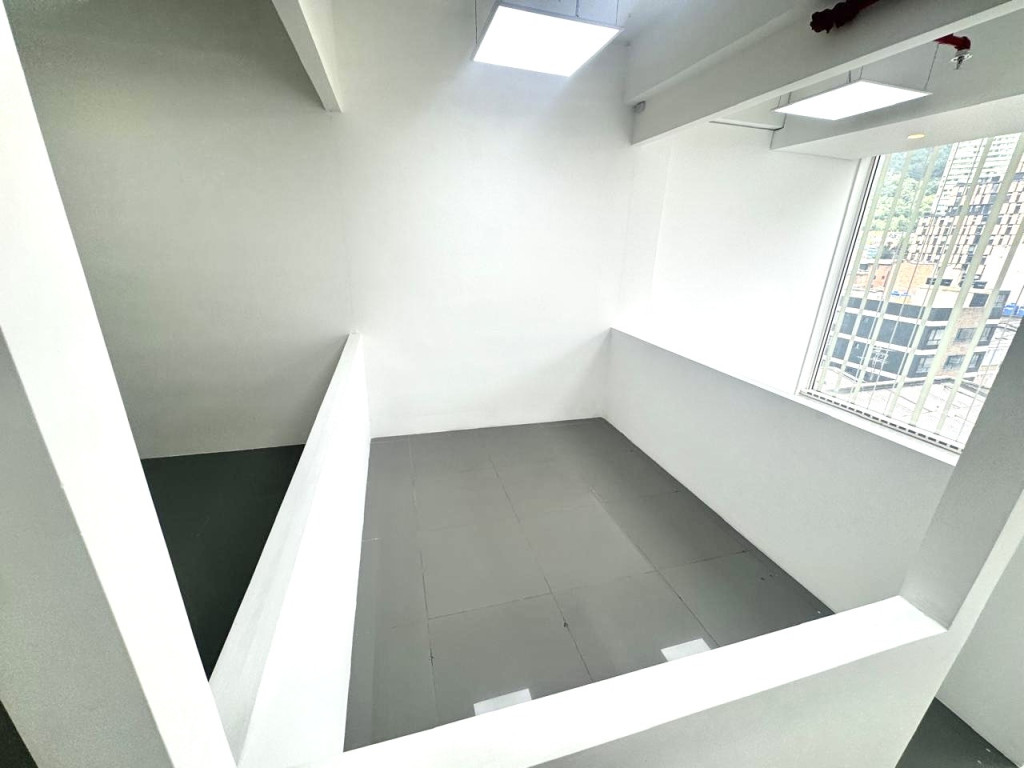 Arriendo/venta Oficina Las Nieves imagen 6