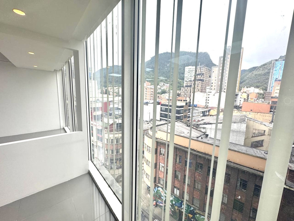 Arriendo/venta Oficina Las Nieves imagen 7