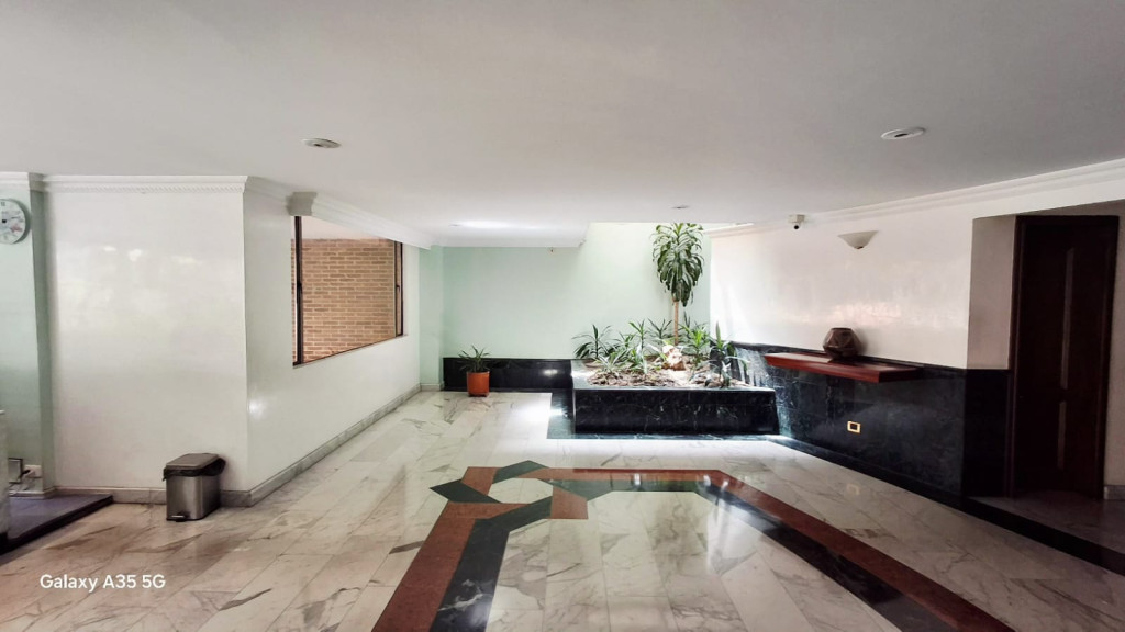 Apartamento - Los Rosales