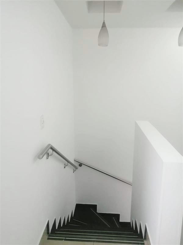 Arriendo/venta Oficina Antiguo Country imagen 11