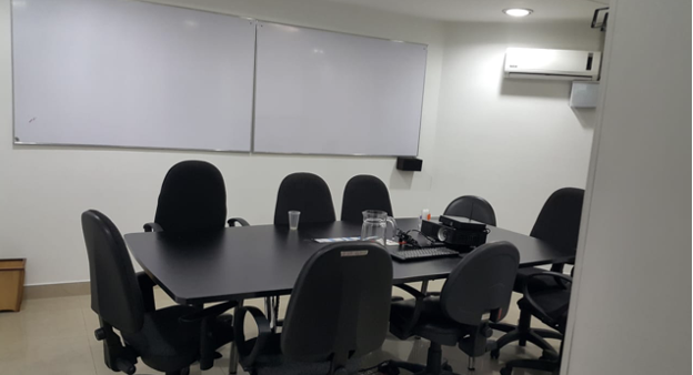 Arriendo/venta Oficina Antiguo Country imagen 16