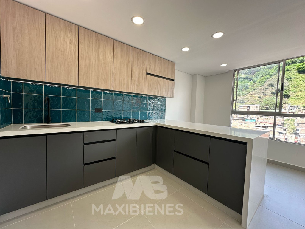 APARTAESTUDIO en ARRIENDO