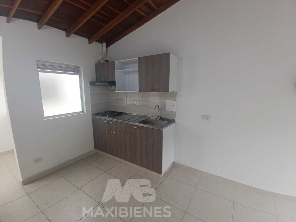 APARTAESTUDIO en ARRIENDO