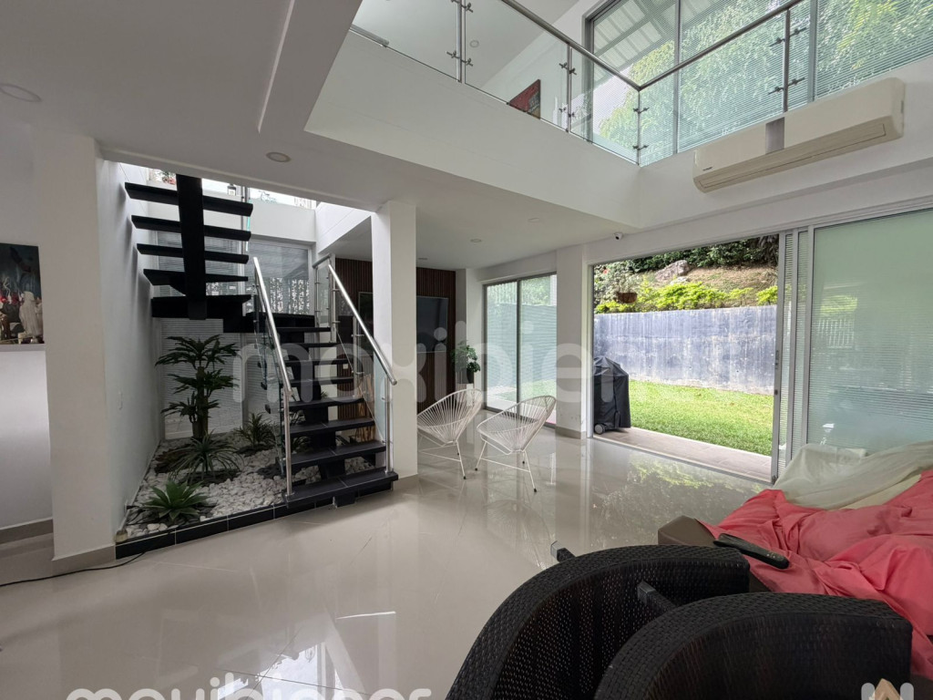 CASA en ARRIENDO