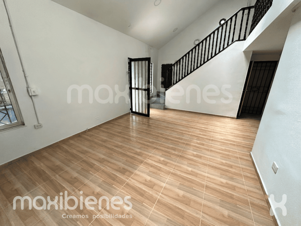 COMERCIAL (CASA PARA COMERCIO) en ARRIENDO en Belen Malibu