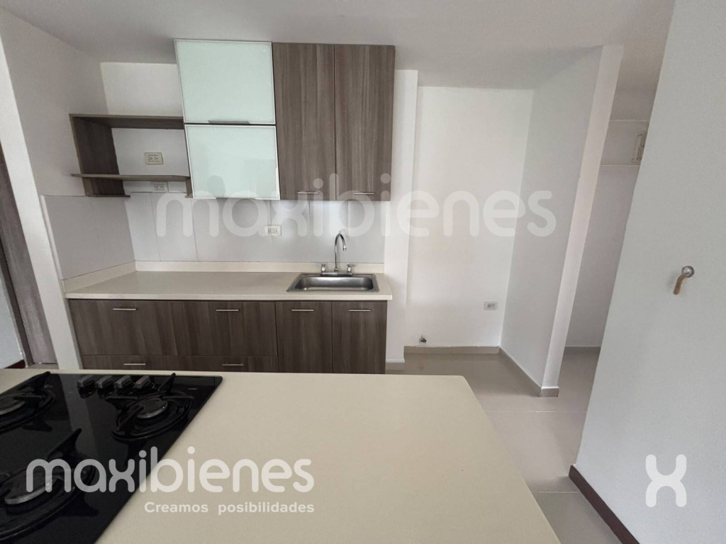 APARTAMENTO en ARRIENDO