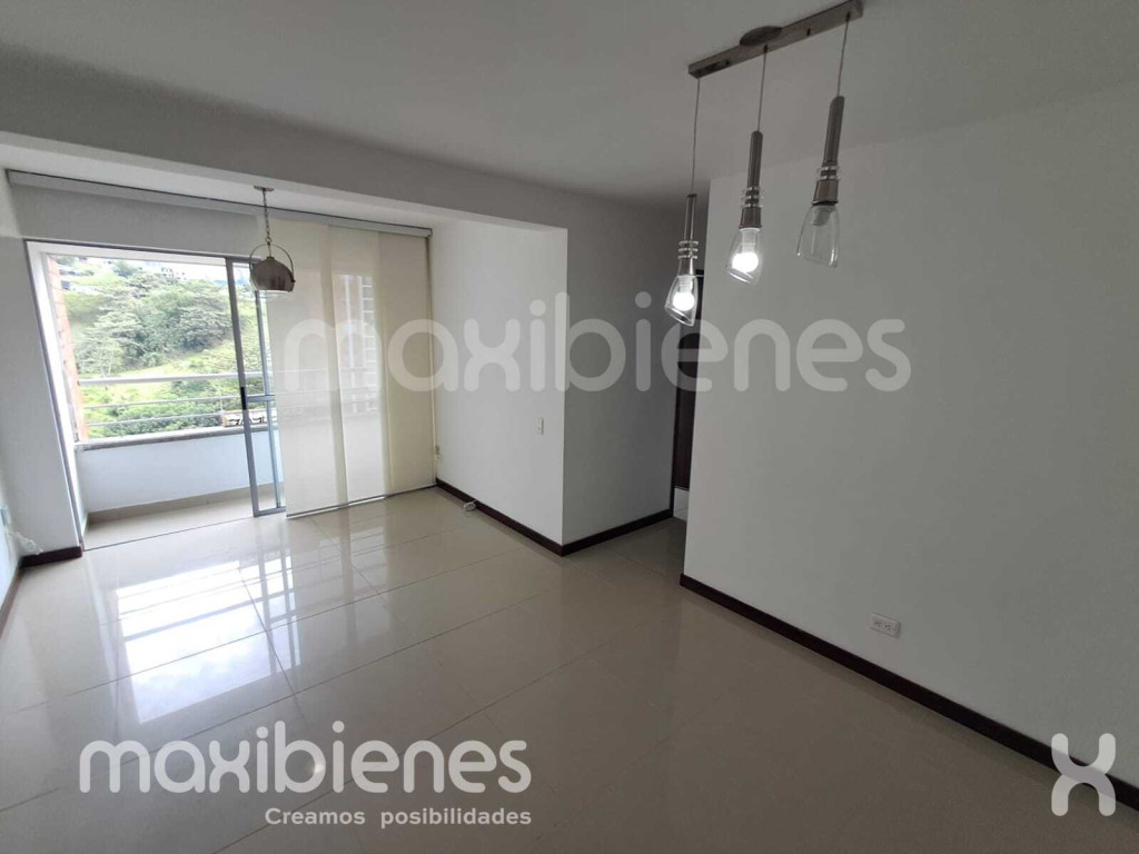 APARTAMENTO en ARRIENDO