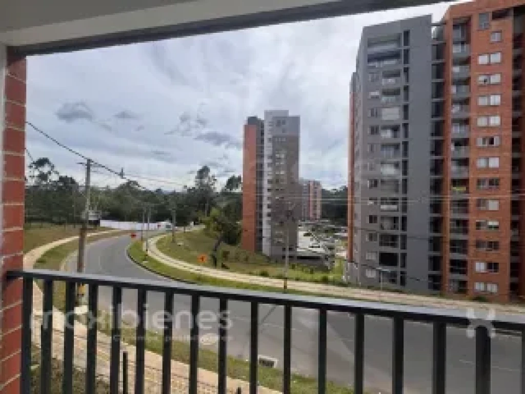 APARTAESTUDIO en ARRIENDO
