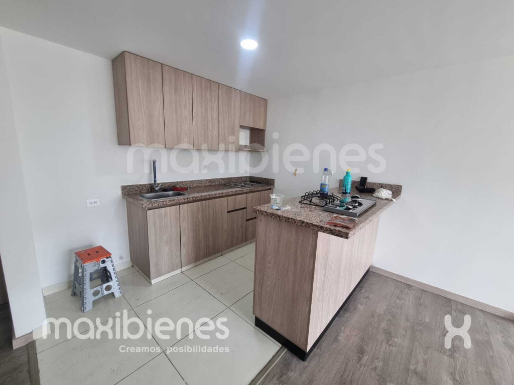 APARTAMENTO en ARRIENDO
