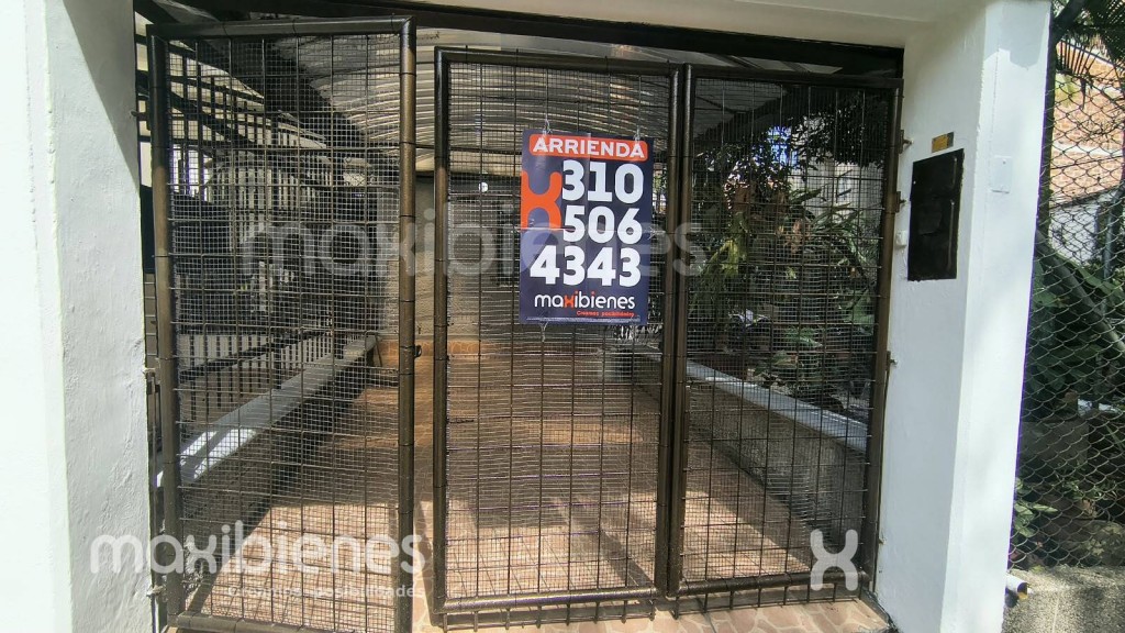 CASA en ARRIENDO