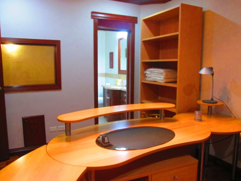 Casa En Venta - Ciudad Jardín, Cali