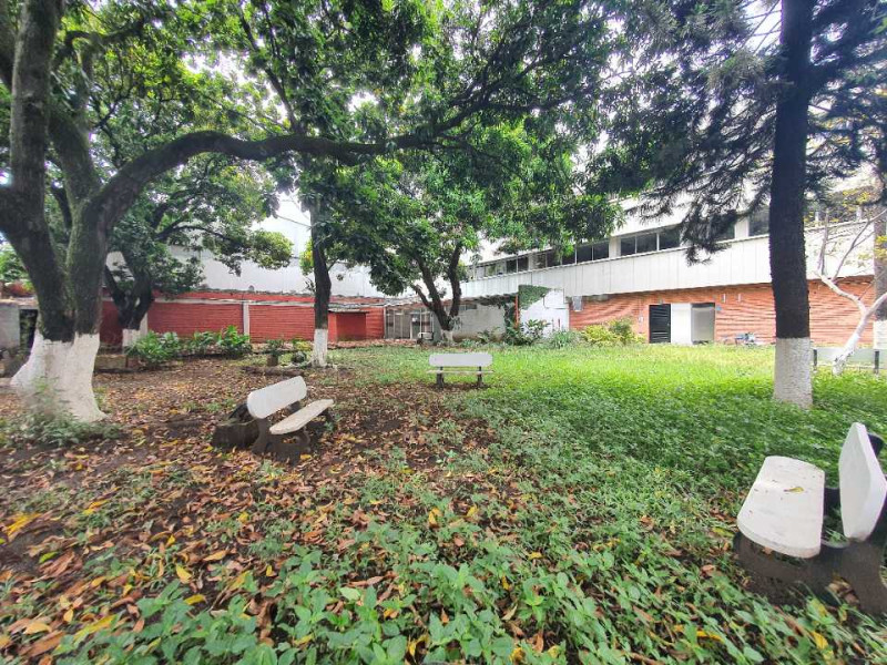 Edificio En Venta - La Flora, Cali