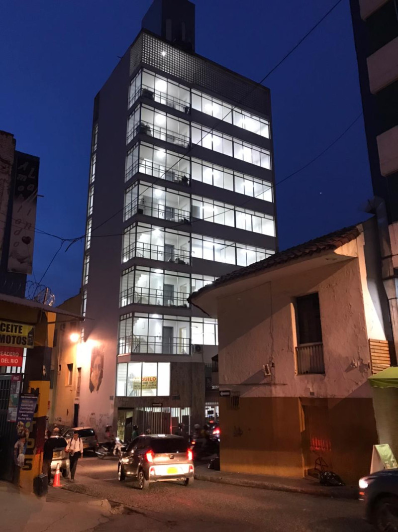 Edificio En Arriendo - Centro, Cali