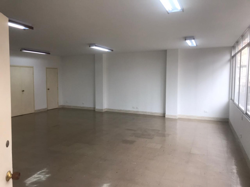 Edificio En Arriendo - Centro, Cali