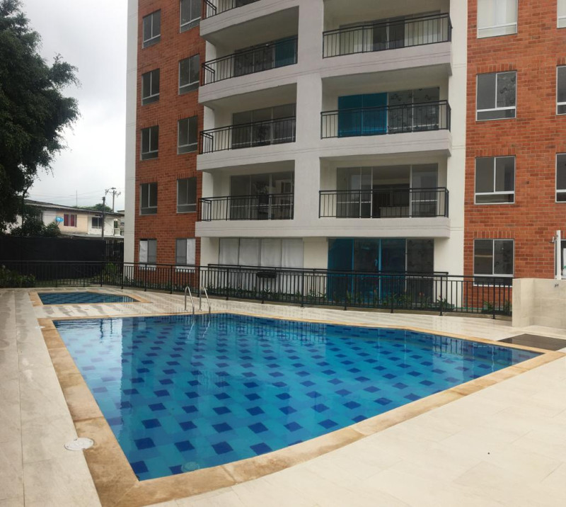 Apartamento En Venta - La Flora, Cali