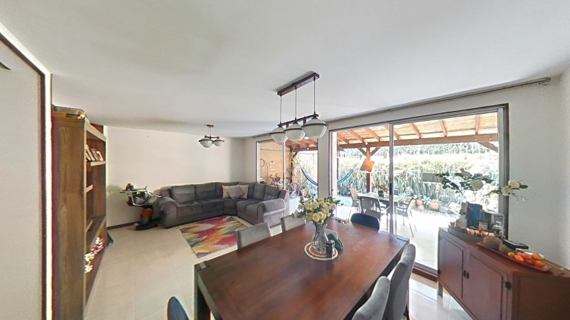 Casa En Venta - Ciudad Jardín, Cali